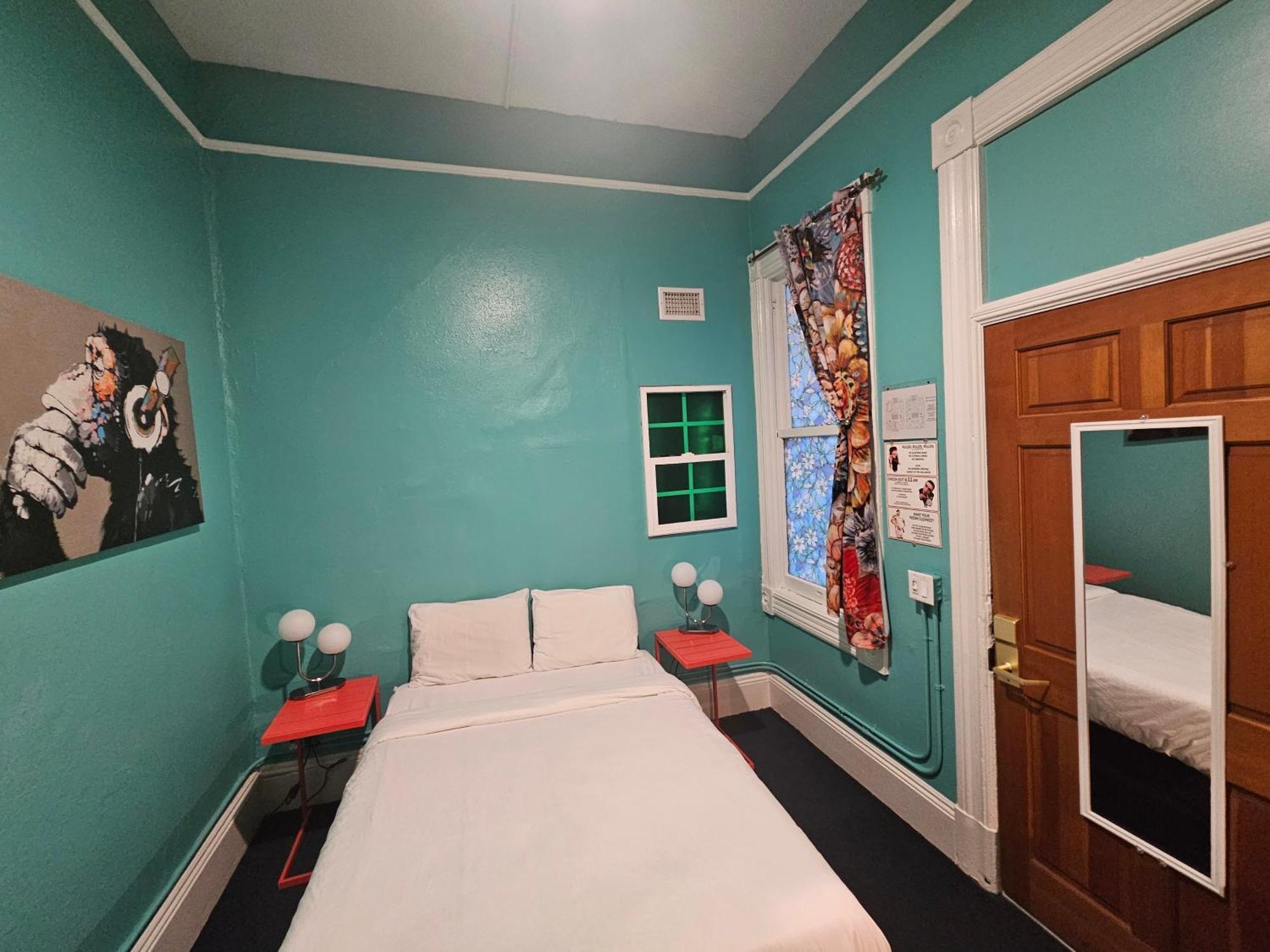 Gaslamp Hostel Сан-Дієго Екстер'єр фото